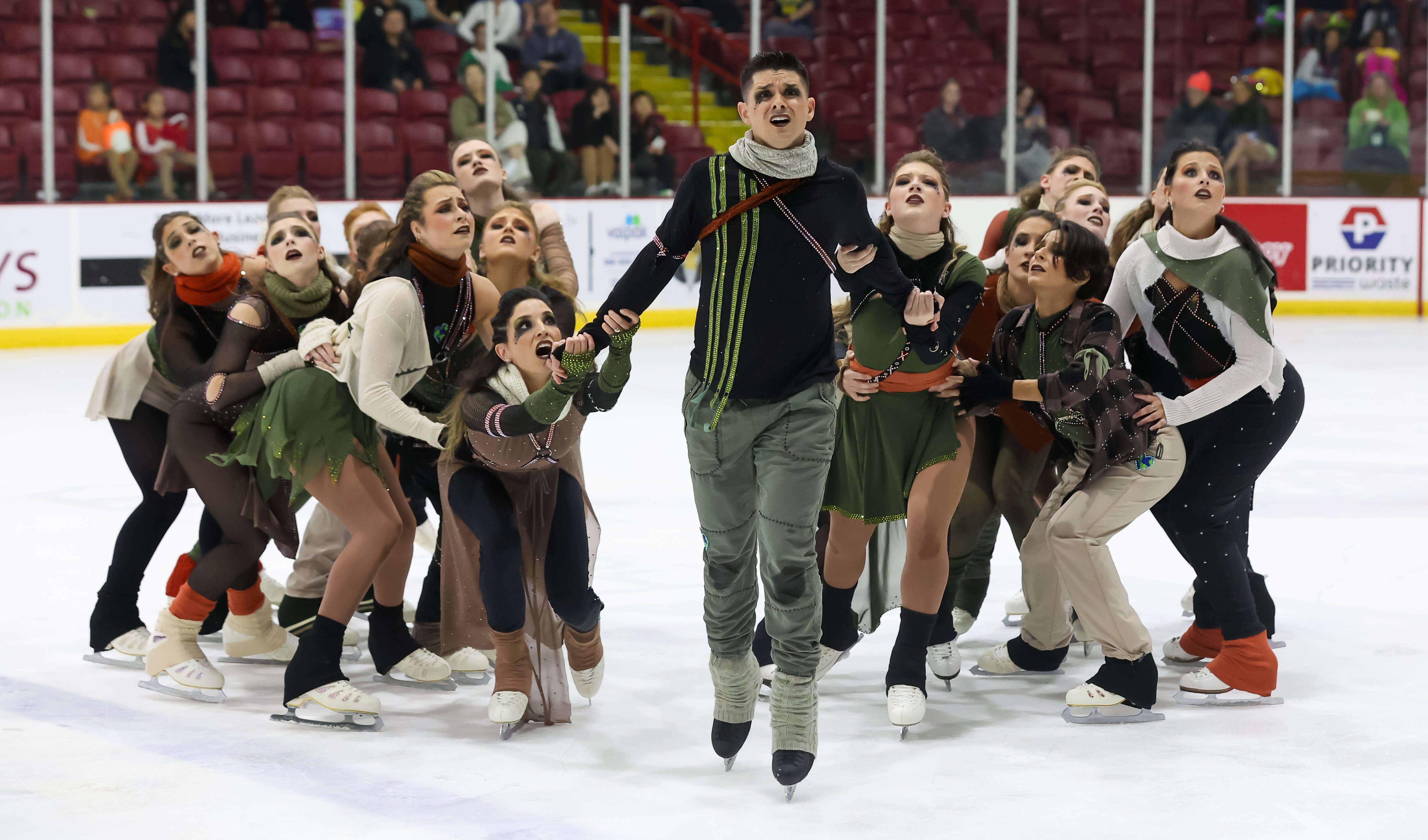 2023 National Theatre on Ice Dazzles and Harmony Dominates in Fraser